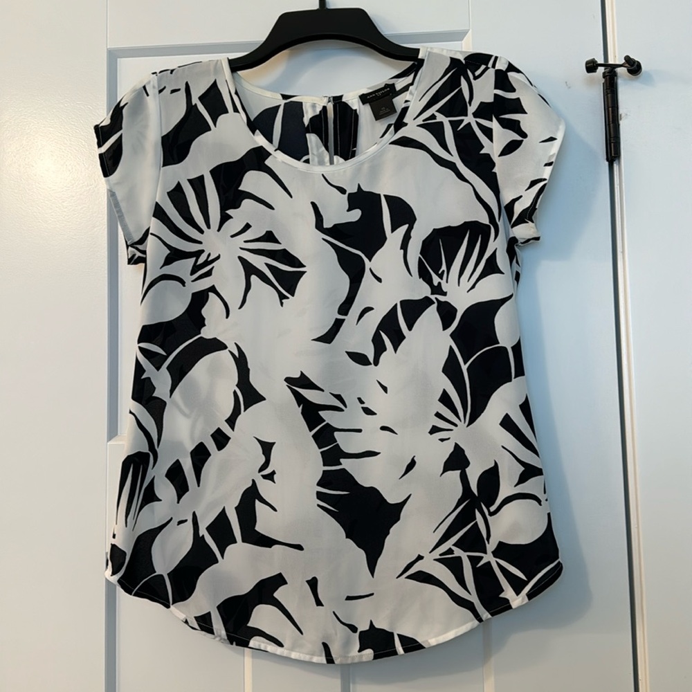 Ann Taylor XS blouse